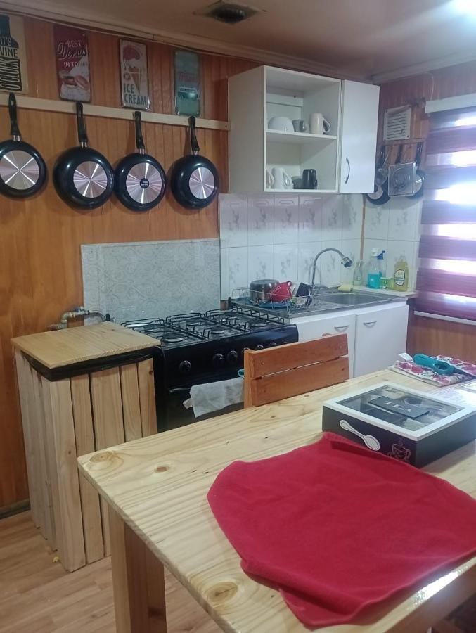 Isla Yu Backpacker Hostel Puerto Natales Exterior photo