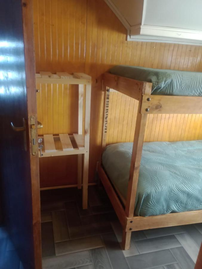Isla Yu Backpacker Hostel Puerto Natales Exterior photo